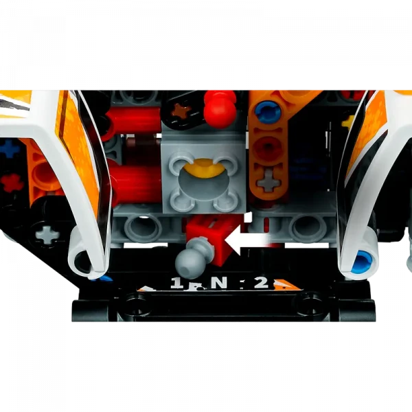 Конструктор LEGO 42139, 10+